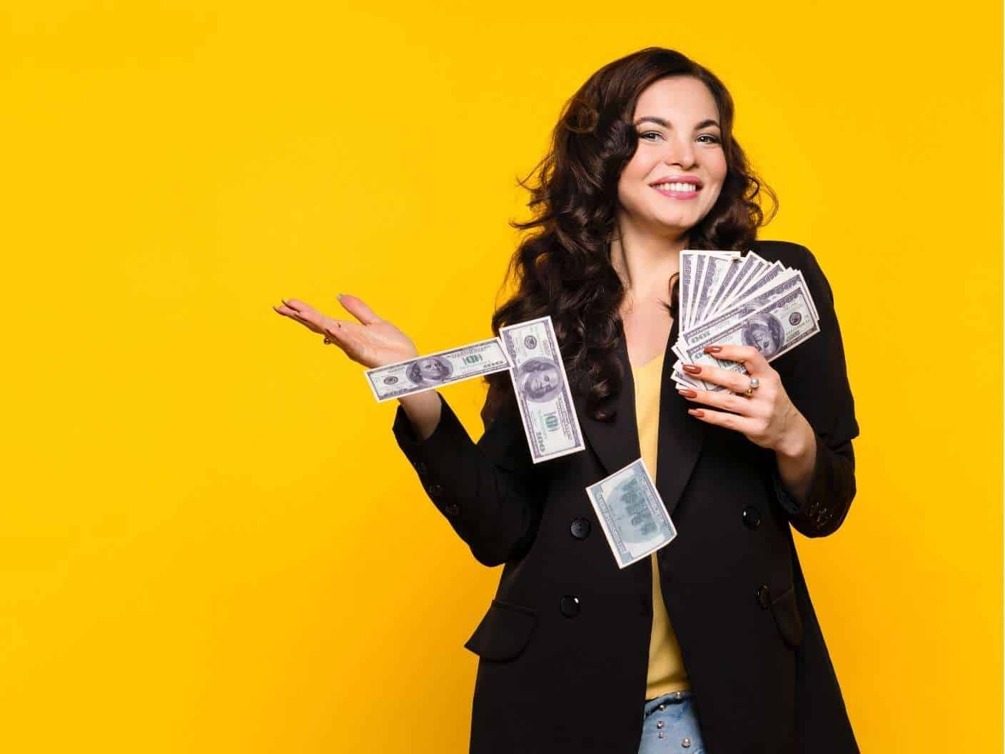 lucky-hand-for-money-lottery