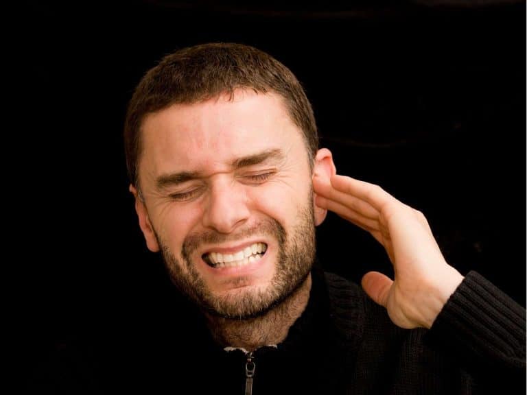 ear-ringing-omen-superstitions-myths