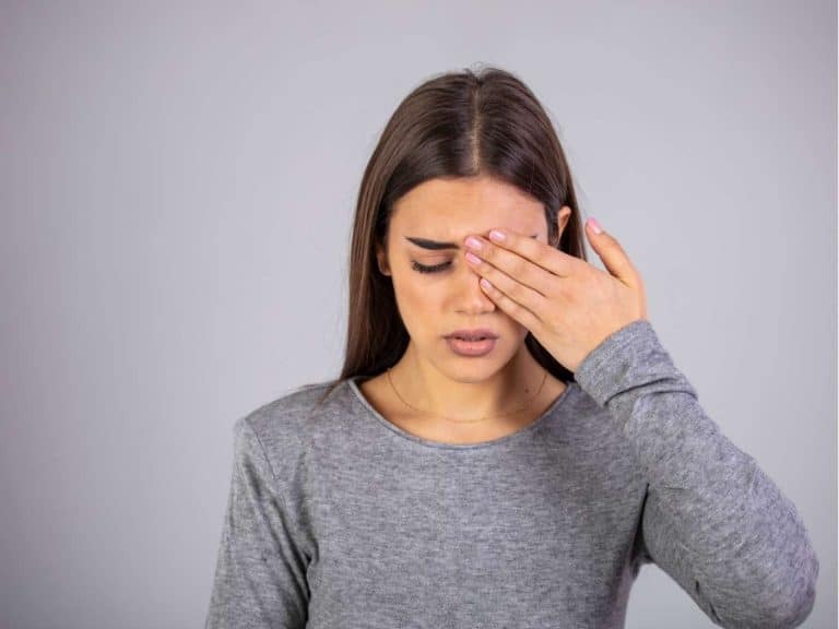 left-eye-twitching-superstitions-spiritual-meanings