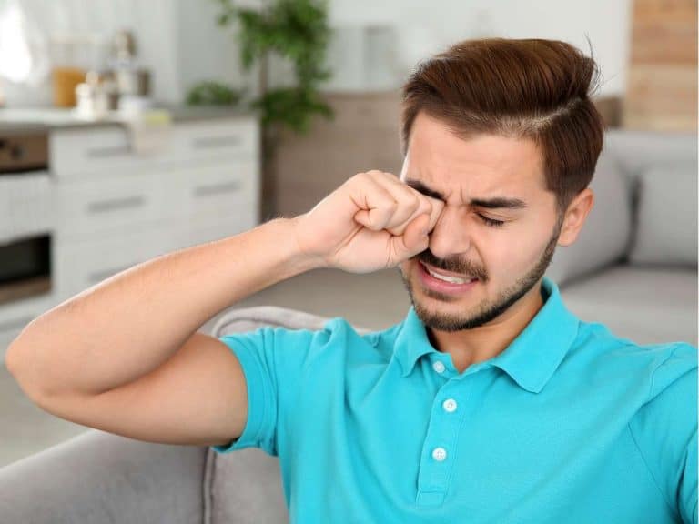 left-right-eye-itching-superstition-meaning-omen-for-females-males